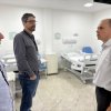 Fábio Lopez conhece as instalações da Santa Casa de Santos